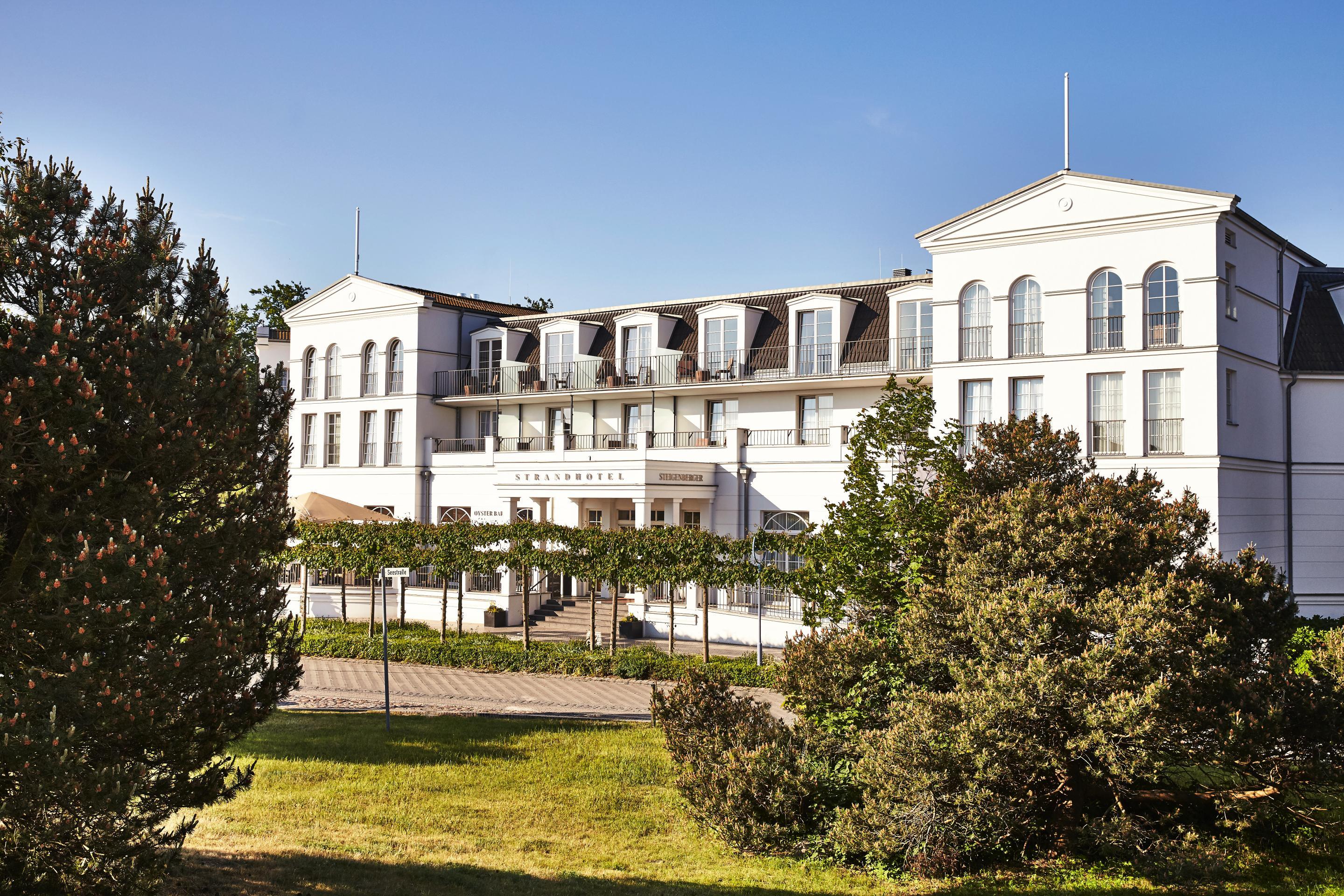 Strandhotel Zingst Dış mekan fotoğraf The Hotel